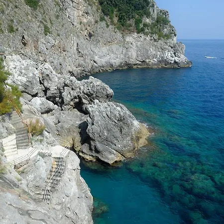 Azzurra Villa