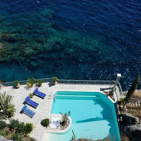 فيلة Azzurra