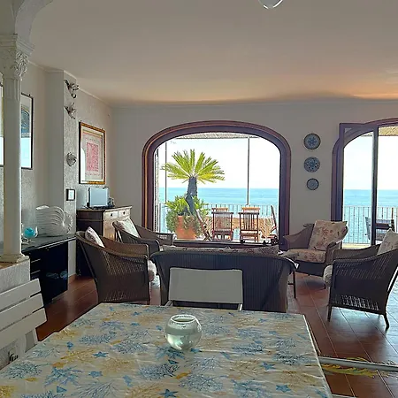 Azzurra Villa *