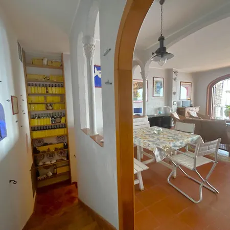 Azzurra Villa