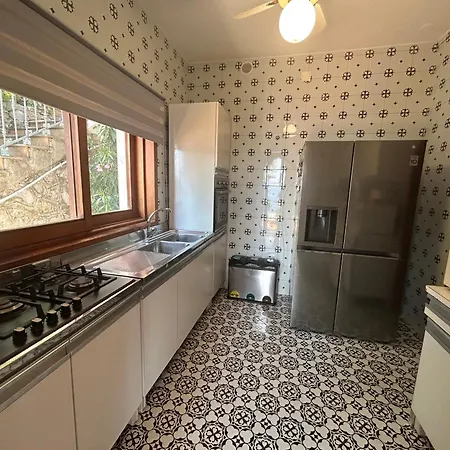 Villa Azzurra *