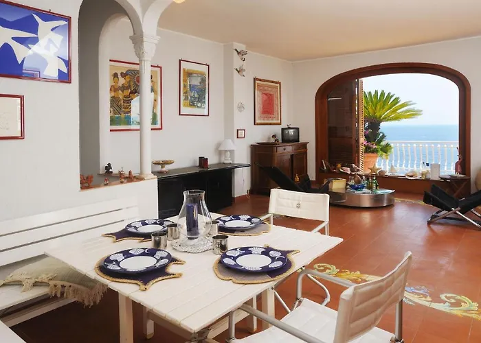 Azzurra Villa Conca dei Marini