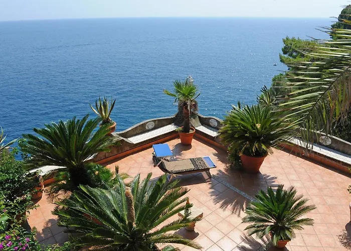 Azzurra Villa Conca dei Marini